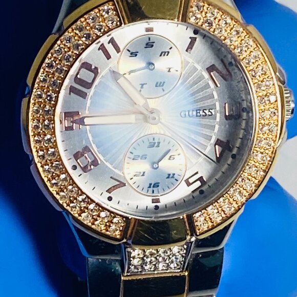 Guess U13586L2 Waterpro Women\'s Watch Two Tone Case Band Day Date Gem Set Bezel main image 11